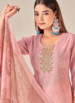 Pink linen printed hand embroidery kurta set with dupatta 5