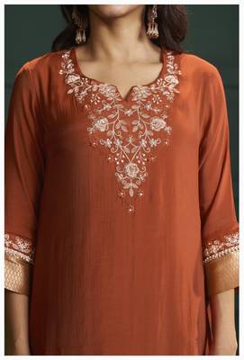 Rust chanderi printed hand embroidery kurta set with dupatta 4