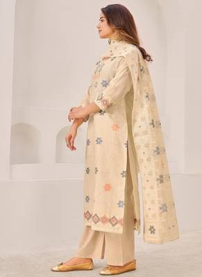 Beige linen printed hand embroidery kurta set with dupatta 3