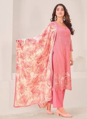 Pink cotton silk printed hand embroidery kurta set with dupatta 2