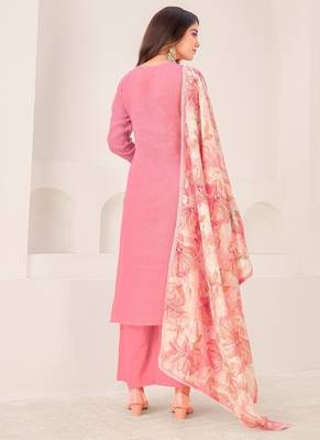 Pink cotton silk printed hand embroidery kurta set with dupatta 4