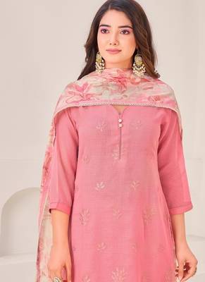 Pink cotton silk printed hand embroidery kurta set with dupatta 5