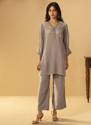 Purple chanderi printed hand embroidery kurta set for women 1