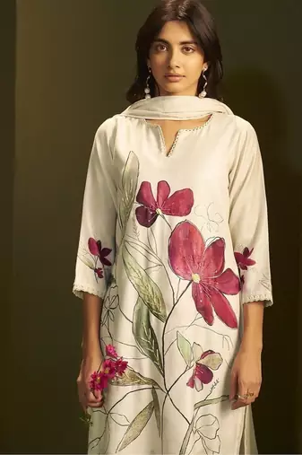 Cream linen printed hand embroidery kurta set with dupatta