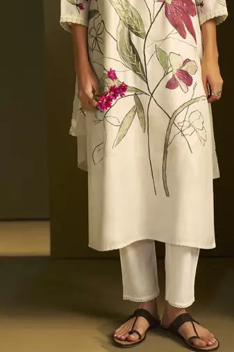Cream linen printed hand embroidery kurta set with dupatta