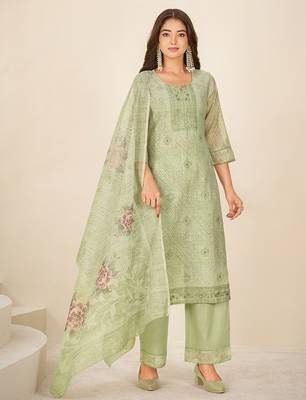 Green linen printed hand embroidery kurta set with dupatta 1