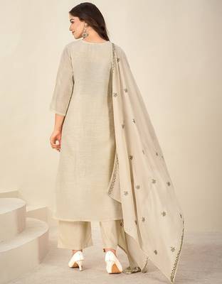 Cream chanderi printed hand embroidery kurta set with dupatta 4