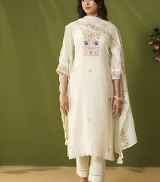Cream chanderi printed hand embroidery kurta set with dupatta