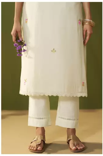 Cream chanderi printed hand embroidery kurta set with dupatta