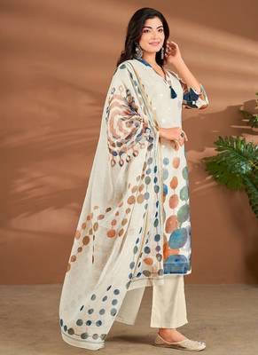 White linen printed hand embroidery kurta set with dupatta 3