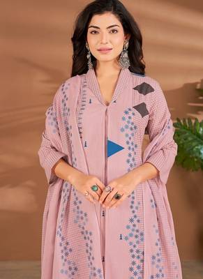 Pink linen printed hand embroidery kurta set with dupatta 5