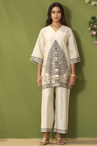 White cotton printed hand embroidery kurta set for women