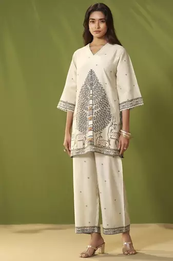 White cotton printed hand embroidery kurta set for women