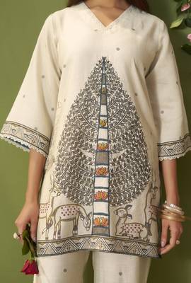 White cotton printed hand embroidery kurta set for women 4