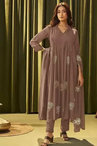 Brown chanderi printed hand embroidery kurta set with dupatta
