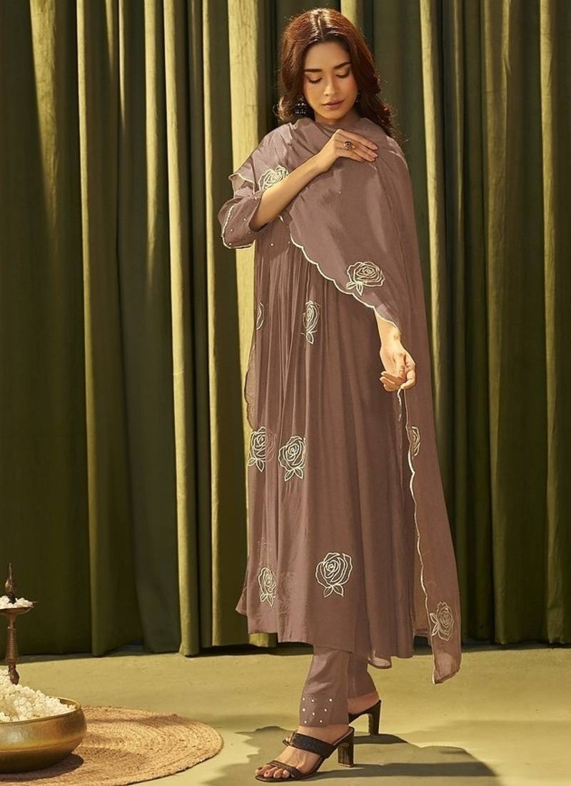 Brown chanderi printed hand embroidery kurta set with dupatta