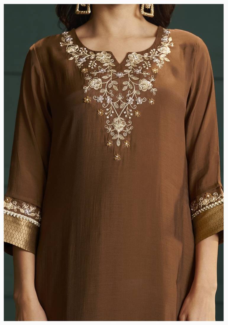 Brown chanderi printed hand embroidery kurta set with dupatta
