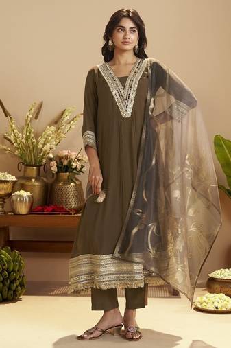 Brown chanderi printed hand embroidery kurta set with dupatta