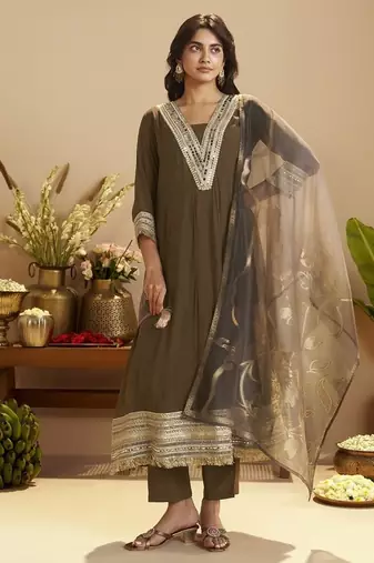 Brown chanderi printed hand embroidery kurta set with dupatta