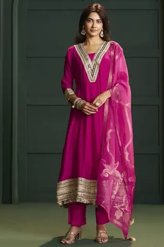 Pink chanderi printed hand embroidery kurta set with dupatta