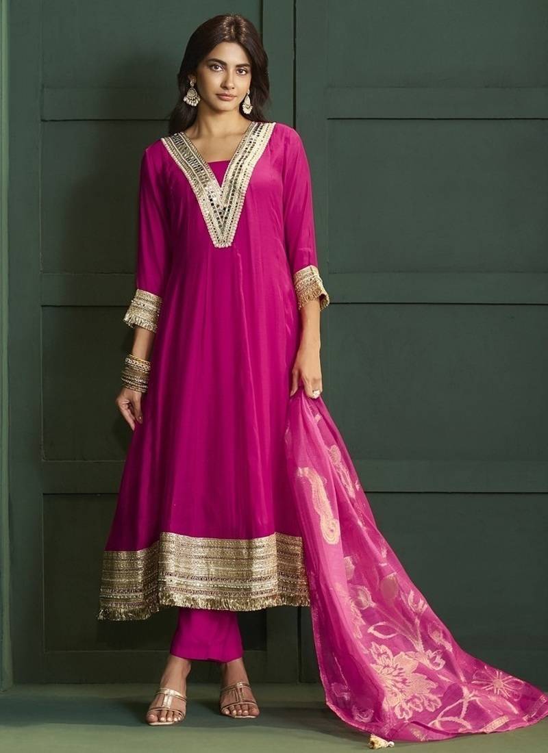 Pink chanderi printed hand embroidery kurta set with dupatta