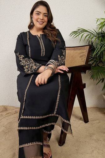 Plus Size Ethnic Motifs Embroidered Regular Thread Work Kurta with Trousers