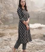 Women Paisley Printed Panelled Mirror Work Pure Cotton Kurta with Trousers