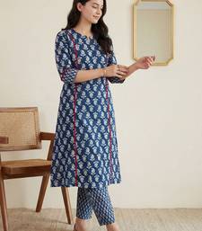 Women Paisley Printed Panelled Mirror Work Pure Cotton Kurta with Trousers