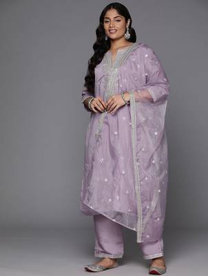Plus Size Lavender Embroidered Straight Kurta Trousers With Dupatta Set 5