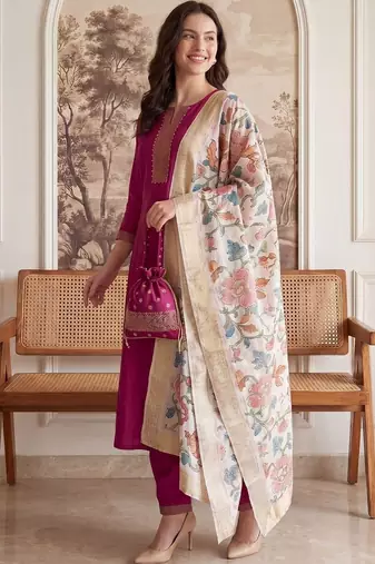 Women Floral Regular Thread Work Kurta with Trousers & With Dupatta