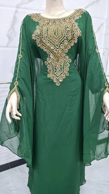Emerald Green Moroccan Kaftan Dress with Luxurious Gold Embroidery & Flared Sleeves 2