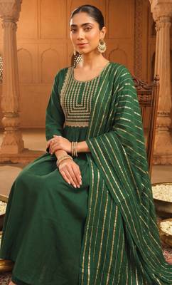 Bottle green embroidered viscose silk flared salwar suit set with dupatta 2