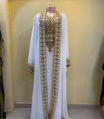 Elegant White & Gold Embroidered Traditional Kaftan – Luxury Moroccan/Arabian Style Dress