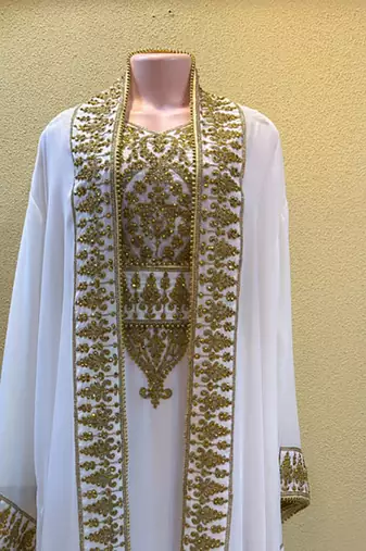 Elegant White & Gold Embroidered Traditional Kaftan – Luxury Moroccan/Arabian Style Dress