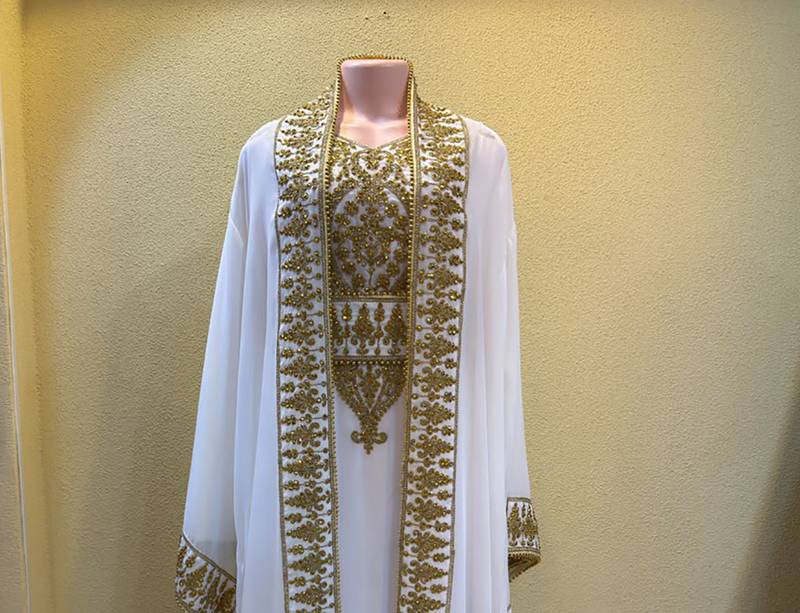 Elegant White & Gold Embroidered Traditional Kaftan – Luxury Moroccan/Arabian Style Dress