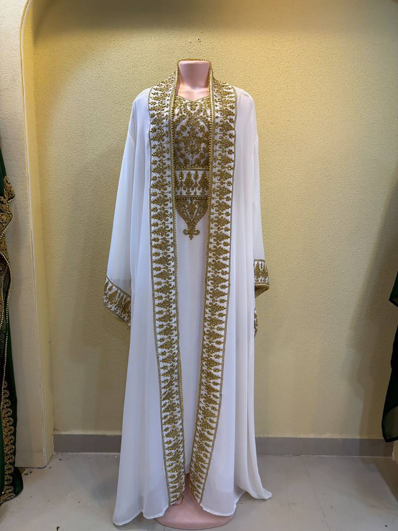 Elegant White & Gold Embroidered Traditional Kaftan – Luxury Moroccan/Arabian Style Dress