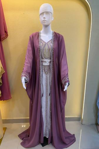 Luxury Mauve Moroccan Kaftan with Intricate Embroidery – Elegant Traditional 2-Piece Formal Dress