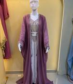 Luxury Mauve Moroccan Kaftan with Intricate Embroidery – Elegant Traditional 2-Piece Formal Dress
