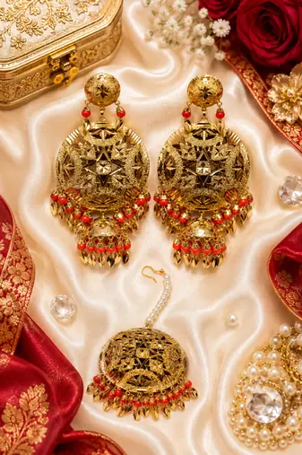 Golden leaf punjabi earring tikka set