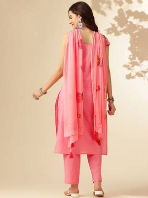 Pink Floral Printed Regular Phulkari Cotton Kurta ,Trousers & Dupatta 5