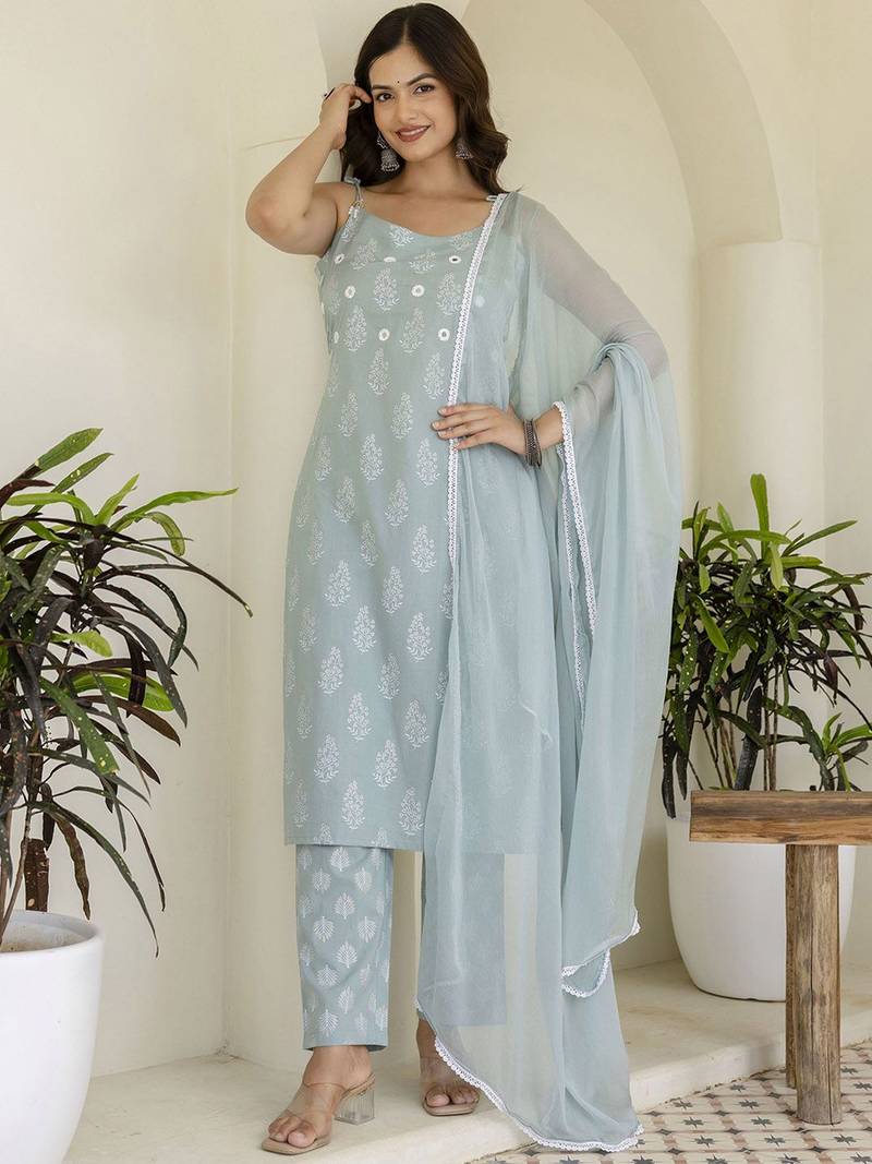 Grey Women Floral Printed Cotton Kurta with Trousers & Dupatta