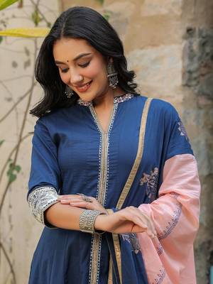 Blue Ethnic Motifs Printed Cotton Anarkali Kurta With Churidar & Dupatta Set 2
