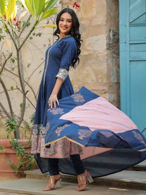 Blue Ethnic Motifs Printed Cotton Anarkali Kurta With Churidar & Dupatta Set 3