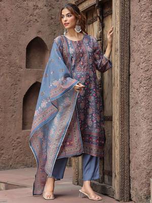 Grey Pink Floral Printed Beads Stones Kurta Trouser Set With Dupatta 3