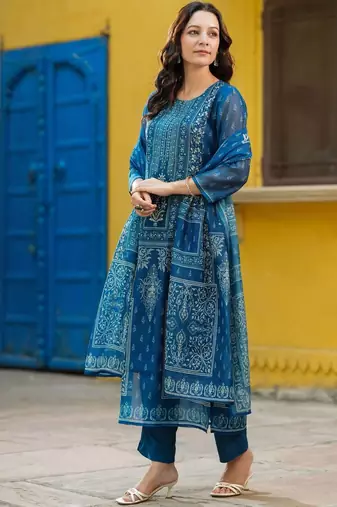 Blue Women Ethnic Motifs Printed Kurta with Trousers & Dupatta Cotton Set