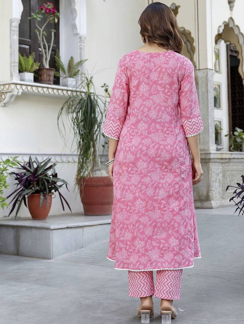 Pink Women Floral Embroidered Thread Work Anarkali Cotton Kurta Trousers & With Dupatta