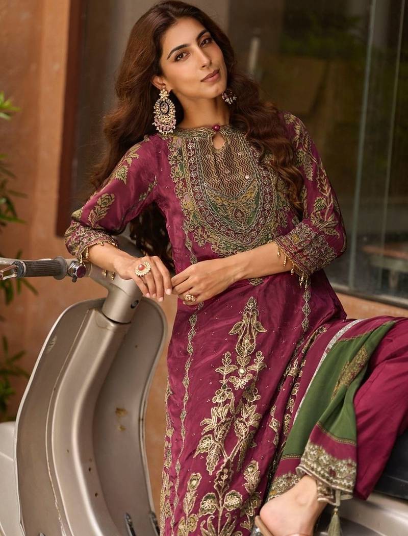 Rani Pink Ethnic Motifs Embroidered Regular Thread Work Silk Blend  Kurta with Trousers & With Dupatta