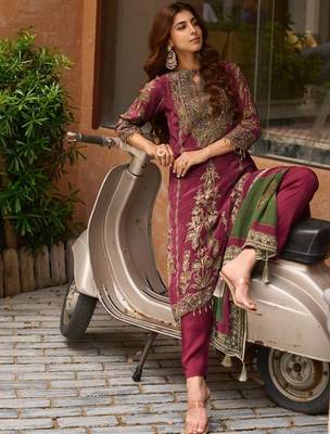 Rani Pink Ethnic Motifs Embroidered Regular Thread Work Silk Blend  Kurta with Trousers & With Dupatta 4