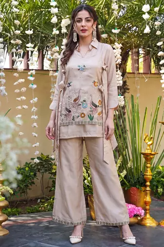 Women's cream viscose embroidered kurti set with pant