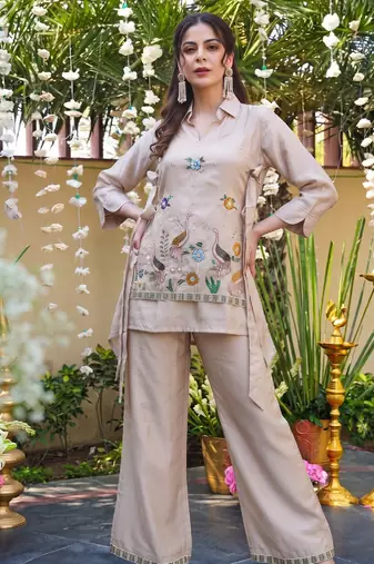Women's cream viscose embroidered kurti set with pant